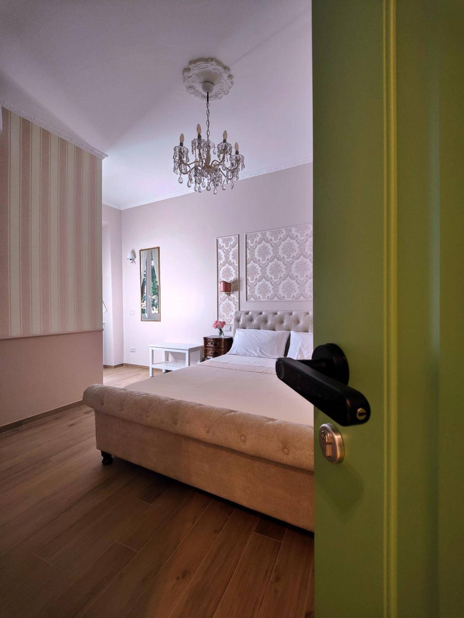 Maison Bonheur โรม ภายนอก รูปภาพ